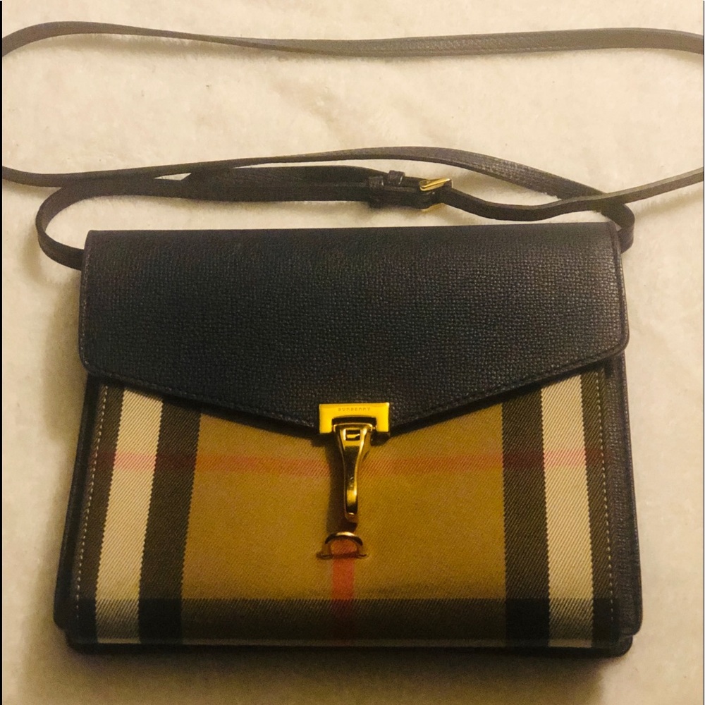 Burberry small Macken house check crossbody, Navy